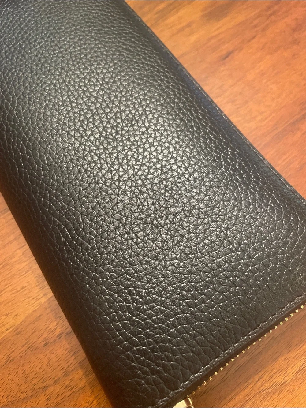 MICHAEL KORS Jet Set Travel Continental Black Leather Zip Wallet